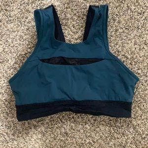 Lululemon sport bra